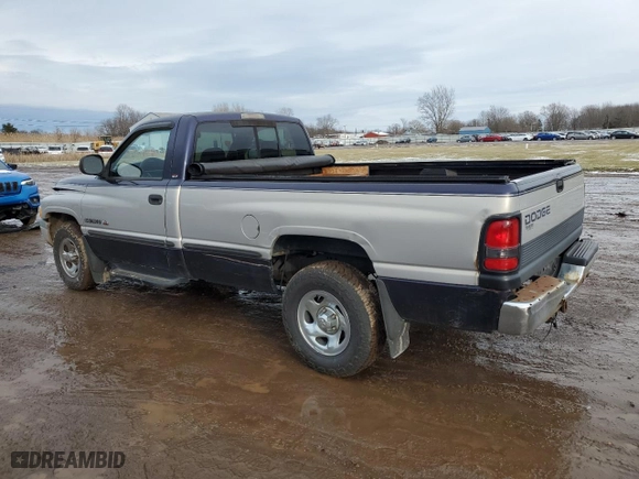 1998 Dodge Ram 1500 with VIN 3B7HC16Y7WM242822, listed as a Copart auction lot 86508864 with 109,254 mi miles and Salvage Title. Bid and sale history available at carsss.com. Image 2.