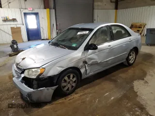2005 Kia Spectra LX with VIN KNAFE121955160165, listed as a Copart auction lot 74695764 with 160,670 mi miles and Salvage Title. Bid and sale history available at carsss.com. Image 1.