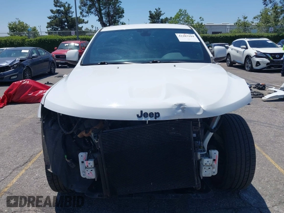 2020 Jeep Grand Cherokee Laredo E с VIN 1C4RJEAG1LC170576, выставлен на аукционе IAAI как лот 42283104 с пробегом 123 068 миль миль и . История ставок и продаж доступна на DreamBid. Изображение 13.