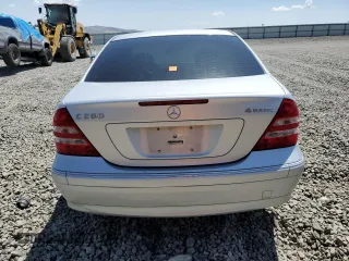 2007 Mercedes-Benz C 280 Luxury with VIN WDBRF92H67F931301, listed as a Copart auction lot 59984525 with 167,429 mi miles and Salvage title. Bid and sale history available at DreamBid. Image 6.