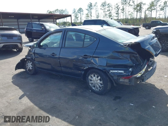 2015 Nissan Versa SV with VIN 3N1CN7AP8FL949426, listed as a IAAI auction lot 41804430 with 146,510 mi miles. Bid and sale history available at carsss.com. Image 3.