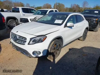 2019 Mercedes-Benz GLA with VIN WDCTG4EB8KU011182, listed as a IAAI auction lot 41018799 with 33,299 mi miles. Bid and sale history available at carsss.com. Image 2.