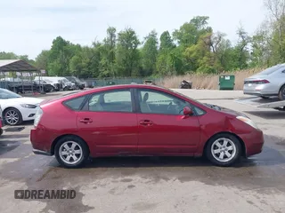 2005 Toyota Prius with VIN JTDKB20U957010252, listed as a IAAI auction lot 42119577 with 117,717 mi miles. Bid and sale history available at carsss.com. Image 13.