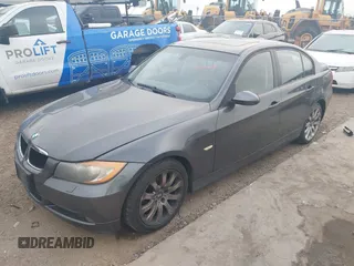2008 BMW 3 Series 328xi with VIN WBAVC93528K056754, listed as a IAAI auction lot 41505019 with 80,516 mi miles. Bid and sale history available at carsss.com. Image 2.