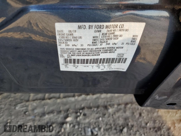 2019 Lincoln Nautilus Select z VIN 2LMPJ8K96KBL60848, wystawiony jako Copart lot #48367105 z przebiegiem 41 145 mil mil oraz Szkoda całkowita • Salvage title. Historia ofert i sprzedaży dostępna na DreamBid. Obrazek 13.