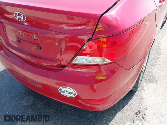 2016 Hyundai Accent SE z VIN KMHCT4AE4GU164307, wystawiony jako IAAI lot #42290071 z przebiegiem 126 426 mil mil oraz . Historia ofert i sprzedaży dostępna na DreamBid. Obrazek 6.