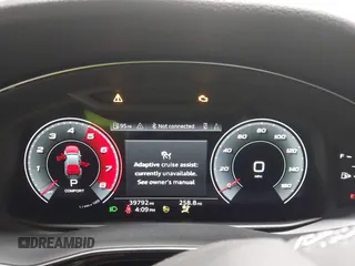 2021 Audi Q8 Premium Plus z VIN WA1EVAF12MD003942, wystawiony jako IAAI lot #41369581 z przebiegiem 39 792 mil mil oraz . Historia ofert i sprzedaży dostępna na DreamBid. Obrazek 7.