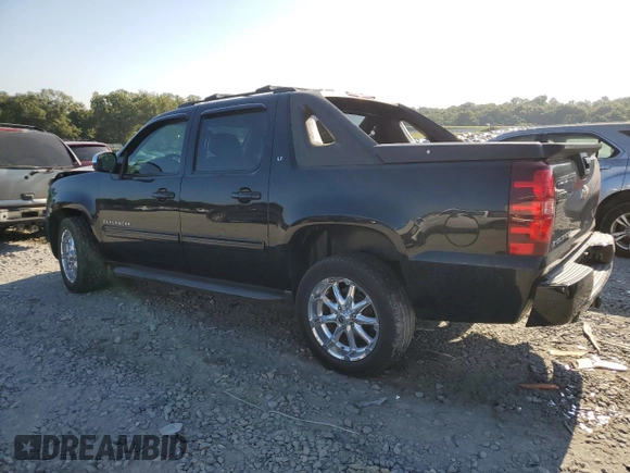 2010 Chevrolet Avalanche LT with VIN 3GNNCFE0XAG266980, listed as a Copart auction lot 69102634 with 40,978 mi miles and Salvage Title. Bid and sale history available at carsss.com. Image 2.