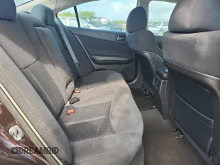 2014 Nissan Maxima S z VIN 1N4AA5AP2EC910898, wystawiony jako Copart lot #62832735 z przebiegiem 86 857 mil mil oraz Szkoda całkowita • Salvage title. Historia ofert i sprzedaży dostępna na DreamBid. Obrazek 10.