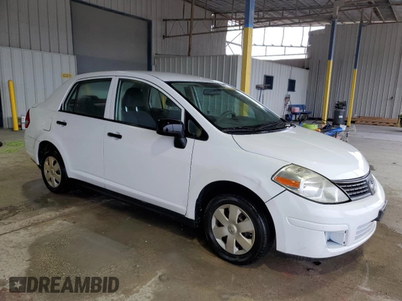 2010 Nissan Versa 1.6 with VIN 3N1CC1AP9AL389895, listed as a Copart auction lot 84609464 with 110,243 mi miles and Clean Title. Bid and sale history available at carsss.com. Image 4.