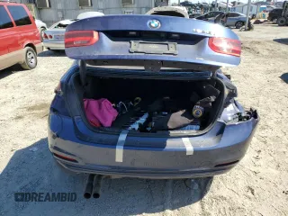 2016 BMW 3 Series 328i z VIN WBA8E9C54GK647335, wystawiony jako Copart lot #56513135 z przebiegiem Nie podano mil oraz Szkoda całkowita • Salvage title. Historia ofert i sprzedaży dostępna na DreamBid. Obrazek 6.