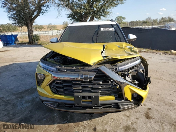 2024 Chevrolet TrailBlazer ACTIV with VIN KL79MSSL8RB067278, listed as a Copart auction lot 43805115 with 11,242 mi miles and Salvage Title. Bid and sale history available at carsss.com. Image 5.