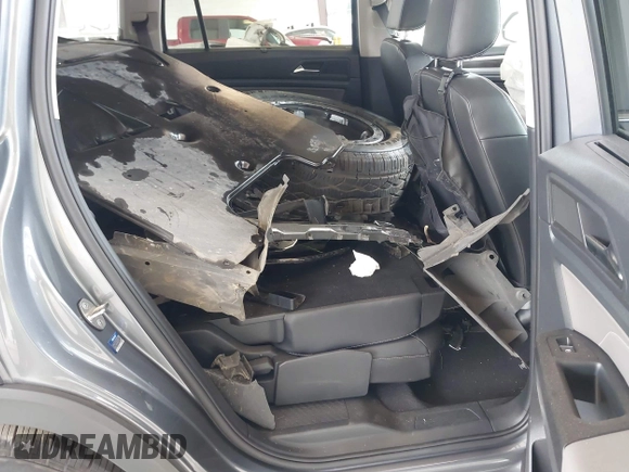 2021 Volkswagen Atlas SE с VIN 1V2KR2CA9MC536446, выставлен на аукционе IAAI как лот 42500641 с пробегом 81 779 миль миль и . История ставок и продаж доступна на DreamBid. Изображение 8.