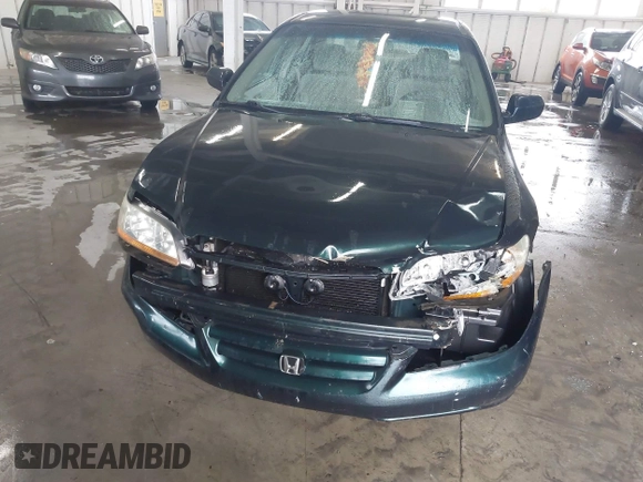 2001 Honda Accord LX z VIN 1HGCG16481A047136, wystawiony jako IAAI lot #41565746 z przebiegiem 259 017 mil mil oraz . Historia ofert i sprzedaży dostępna na DreamBid. Obrazek 6.