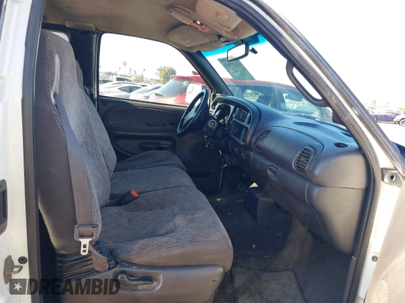 2001 Dodge 2500 with VIN 3B7KC23661G218257, listed as a IAAI auction lot 41272915 with 464,917 mi miles and . Bid and sale history available at DreamBid. Image 5.
