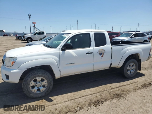 2013 Toyota Tacoma z VIN 5TFUX4EN9DX020947, wystawiony jako Copart lot #55651885 z przebiegiem 306 394 mil mil oraz Czysty tytuł • Clean title. Historia ofert i sprzedaży dostępna na DreamBid. Obrazek 1.