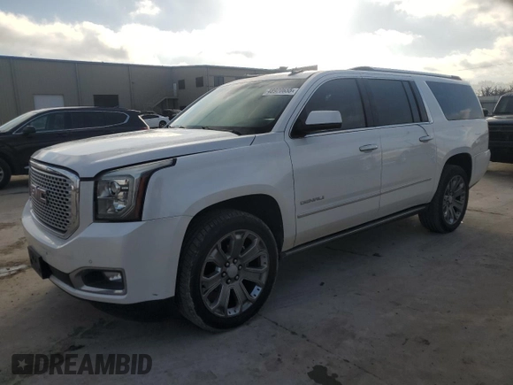 2016 GMC Yukon XL Denali with VIN 1GKS2HKJXGR220635, listed as a Copart auction lot 48920655 with 113,924 mi miles and Salvage Title. Bid and sale history available at DreamBid. Image 1.