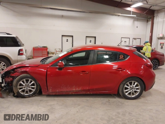 2014 Mazda Mazda3 i Touring with VIN JM1BM1L76E1100696, listed as a IAAI auction lot 41788756 with 155,011 mi miles. Bid and sale history available at carsss.com. Image 15.
