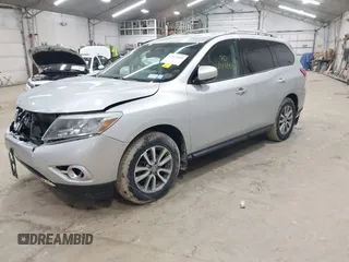 2016 Nissan Pathfinder SV with VIN 5N1AR2MM7GC651472, listed as a IAAI auction lot 42319848 with 135,549 mi miles and . Bid and sale history available at DreamBid. Image 2.