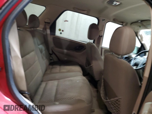 2004 Ford Escape XLT z VIN 1FMYU03164KA62973, wystawiony jako Copart lot #57392315 z przebiegiem 90 229 mil mil oraz Szkoda całkowita • Salvage title. Historia ofert i sprzedaży dostępna na DreamBid. Obrazek 11.
