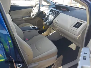2013 Toyota Prius Two with VIN JTDZN3EU7D3240981, listed as a IAAI auction lot 42573319 with 250,362 mi miles and . Bid and sale history available at DreamBid. Image 5.
