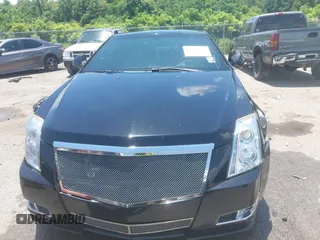 2012 Cadillac CTS Performance z VIN 1G6DJ1E31C0139231, wystawiony jako IAAI lot #42446853 z przebiegiem 102 857 mil mil oraz . Historia ofert i sprzedaży dostępna na DreamBid. Obrazek 12.
