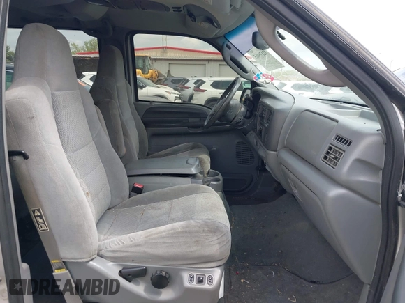 2003 Ford Excursion Special Serv with VIN 1FMNU41L43EB30294, listed as a IAAI auction lot 42139463 with 218,535 mi miles and . Bid and sale history available at DreamBid. Image 5.