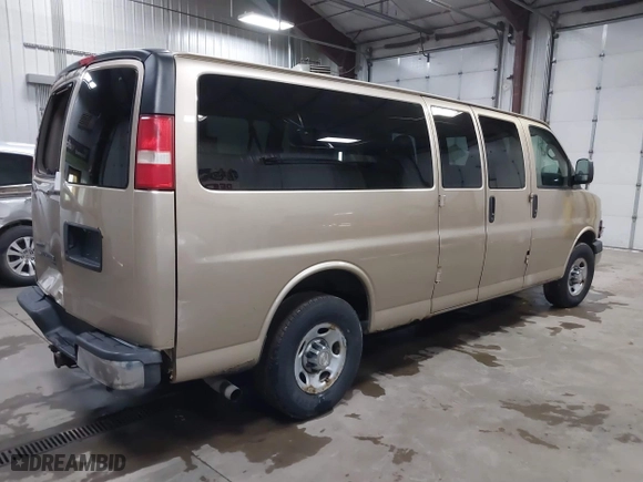 2012 Chevrolet Express Passenger 1LT with VIN 1GAZG1FAXC1127760, listed as a IAAI auction lot 41629882 with 311,110 mi miles. Bid and sale history available at carsss.com. Image 4.