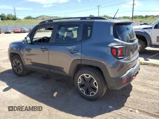 2016 Jeep Renegade Trailhawk z VIN ZACCJBCT2GPC65342, wystawiony jako Copart lot #63436625 z przebiegiem 62 546 mil mil oraz Czysty tytuł • Clean title. Historia ofert i sprzedaży dostępna na DreamBid. Obrazek 2.