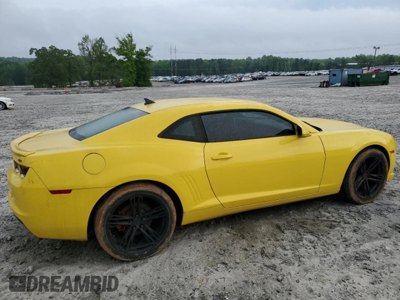 2011 Chevrolet Camaro 2SS with VIN 2G1FK1EJ3B9189871, listed as a Copart auction lot 53830835 with 200,825 mi miles and Clean Title. Bid and sale history available at DreamBid. Image 3.