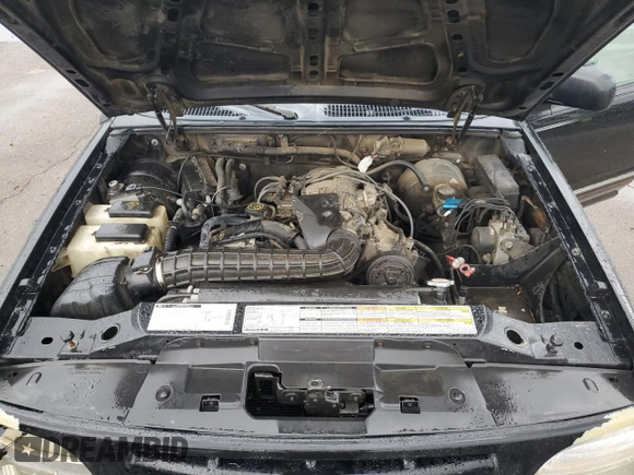 2000 Ford Explorer XLS z VIN 1FMZU62XXYZB33375, wystawiony jako Copart lot #69896614 z przebiegiem 281 805 mil mil oraz Szkoda całkowita • Salvage title. Historia ofert i sprzedaży dostępna na DreamBid. Obrazek 13.