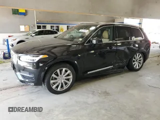 2018 Volvo XC90 Inscription z VIN YV4A22PL0J1323564, wystawiony jako Copart lot #55515825 z przebiegiem 60 535 mil mil oraz Szkoda całkowita • Salvage title. Historia ofert i sprzedaży dostępna na DreamBid. Obrazek 1.
