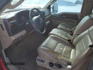 2006 Ford F-350 XL z VIN 1FTWW31PX6ED25708, wystawiony jako Copart lot #45972105 z przebiegiem 253 961 mil mil oraz Szkoda całkowita • Salvage title. Historia ofert i sprzedaży dostępna na DreamBid. Obrazek 7.