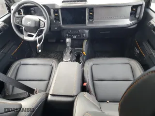 2024 Ford Bronco Badlands with VIN 1FMEE9BP2RLA95724, listed as a Copart auction lot 86332164 with 746 mi miles and Salvage Title. Bid and sale history available at carsss.com. Image 8.