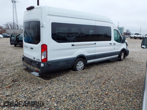 2018 Ford Transit with VIN 1FTBW3XM0JKB30478, listed as a IAAI auction lot 41560277 with 35,851 mi miles and . Bid and sale history available at DreamBid. Image 4.