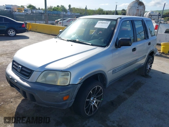 2000 Honda CR-V LX with VIN JHLRD2846YC016747, listed as a IAAI auction lot 41989951 with 163,440 mi miles. Bid and sale history available at carsss.com. Image 2.