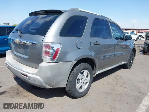 2005 Chevrolet Equinox LS with VIN 2CNDL13F256175049, listed as a IAAI auction lot 41900526 with 54,901 mi miles. Bid and sale history available at carsss.com. Image 4.