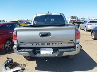 2021 Toyota Tacoma SR5 with VIN 3TMAZ5CN5MM156116, listed as a IAAI auction lot 42017208 with 34,410 mi miles and . Bid and sale history available at DreamBid. Image 17.