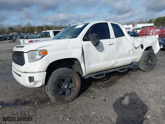 2016 Toyota Tundra 2WD Truck SR with VIN 5TFRM5F17GX105063, listed as a IAAI auction lot 41727346 with NaN miles. Bid and sale history available at carsss.com. Image 17.