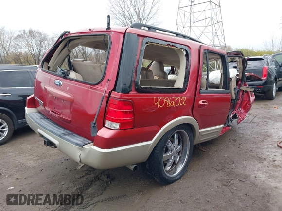 2006 Ford Expedition Eddie Bauer with VIN 1FMPU18556LA01446, listed as a IAAI auction lot 40867038 with Not provided miles and . Bid and sale history available at DreamBid. Image 4.
