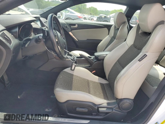 2014 Hyundai Genesis Coupe 2.0T z VIN KMHHT6KD6EU117011, wystawiony jako Copart lot #61408225 z przebiegiem 69 256 mil mil oraz Czysty tytuł • Clean title. Historia ofert i sprzedaży dostępna na DreamBid. Obrazek 7.