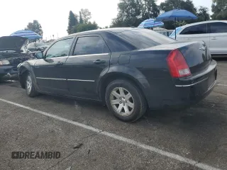 2007 Chrysler 300 Signature with VIN 2C3KA53G57H877394, listed as a Copart auction lot 71302834 with 134,697 mi miles and Salvage Title. Bid and sale history available at carsss.com. Image 2.