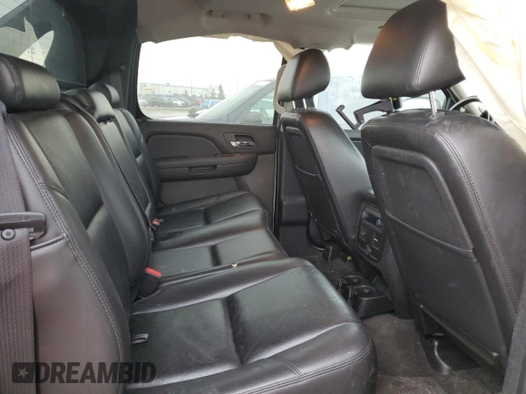 2010 Chevrolet Avalanche with VIN 3GNVKGE24AG273420, listed as a Copart auction lot 86592044 with 173,596 mi miles and Non Repairable. Bid and sale history available at DreamBid. Image 10.