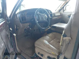 2000 Dodge 2500 with VIN 3B7KC2364YG142578, listed as a IAAI auction lot 42456567 with 326,789 mi miles and . Bid and sale history available at DreamBid. Image 5.