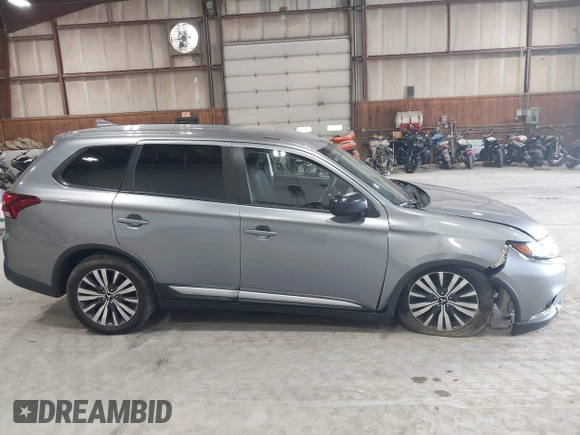 2020 Mitsubishi Outlander ES с VIN JA4AZ3A35LZ021571, выставлен на аукционе IAAI как лот 42523117 с пробегом 93 856 миль миль и . История ставок и продаж доступна на DreamBid. Изображение 13.