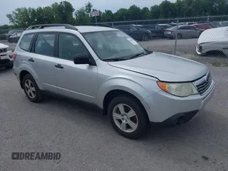 2010 Subaru Forester X with VIN JF2SH6BC0AH788214, listed as a IAAI auction lot 42572954 with 185,564 mi miles and . Bid and sale history available at DreamBid. Image 1.