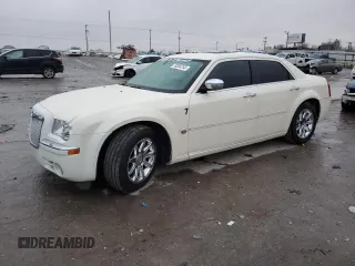 2006 Chrysler 300 C with VIN 2C3LA63H86H112990, listed as a Copart auction lot 78544464 with 182,064 mi miles and Clean Title. Bid and sale history available at carsss.com. Image 1.