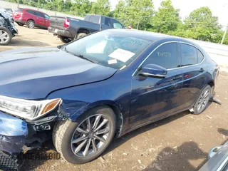 2019 Acura TLX z VIN 19UUB1F37KA010834, wystawiony jako IAAI lot #42448379 z przebiegiem 83 098 mil mil oraz . Historia ofert i sprzedaży dostępna na DreamBid. Obrazek 15.
