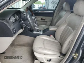 2006 Chrysler 300 C with VIN 2C3KA63H26H218136, listed as a Copart auction lot 49209315 with 215,682 mi miles and Salvage Title. Bid and sale history available at carsss.com. Image 7.