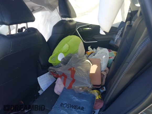 2022 Toyota RAV4 XLE Premium with VIN 2T3C1RFV5NC195230, listed as a IAAI auction lot 40495536 with 30,824 mi miles and . Bid and sale history available at DreamBid. Image 8.